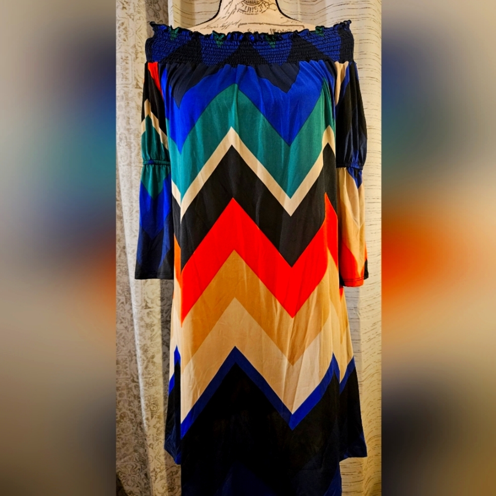 Voll boutique medium chevron off shoulder dress